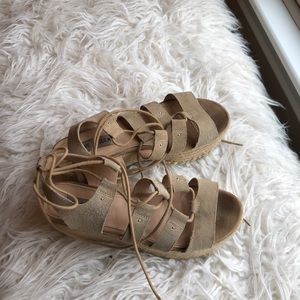 Steve Madden espadrilles